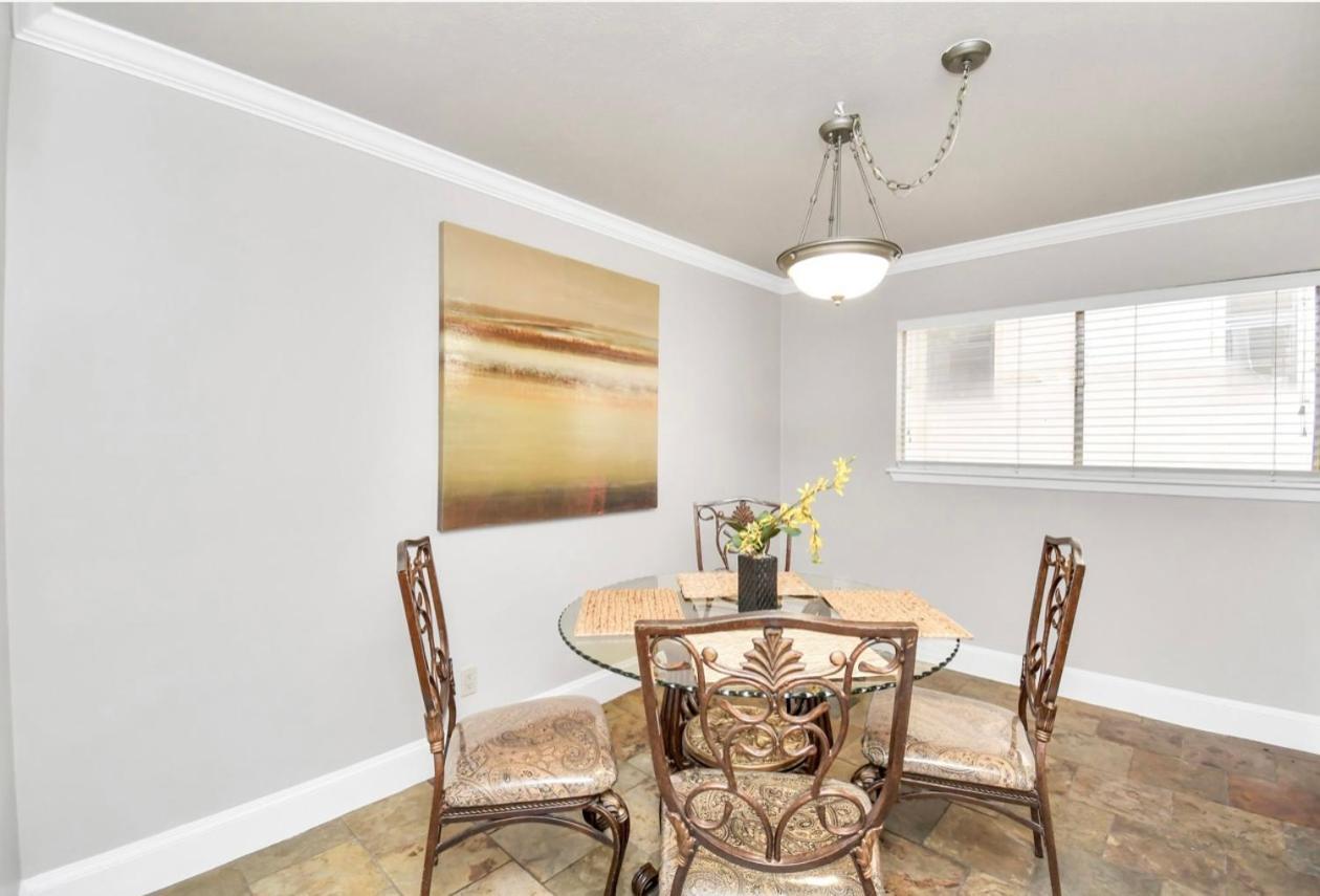 Stunning Private Room In Town Home Houston Esterno foto